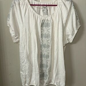 St. John's Bay White Embellished Short Sleeve Blouse